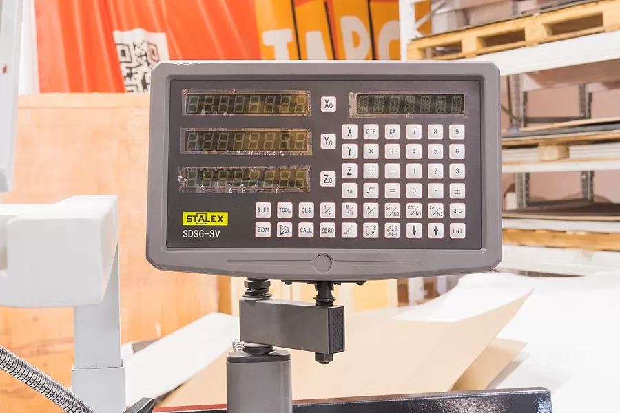 Станок токарно-винторезный STALEX C6256/3000