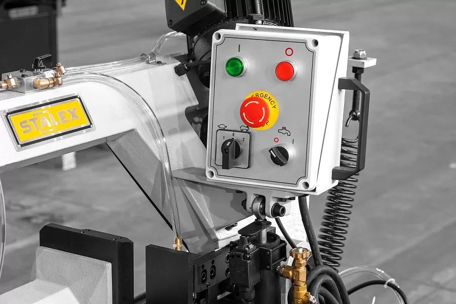 Станок ленточнопильный Stalex BSM-225G