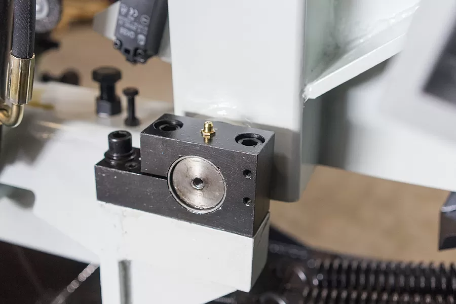 Станок ленточнопильный с гидроразгрузкой STALEX BS-2114Т