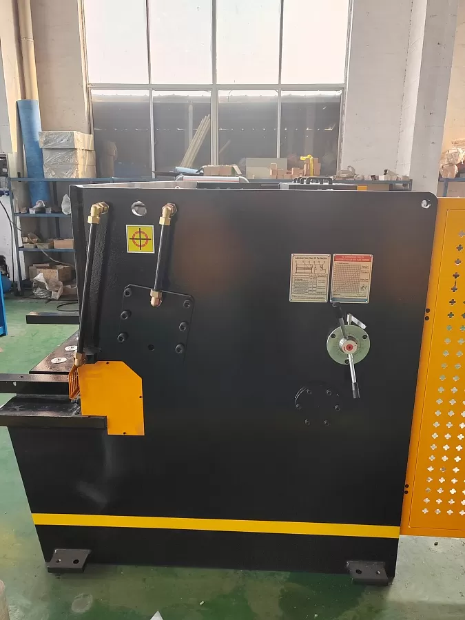 Гильотина гидравлическая Stalex HSB 2500x10