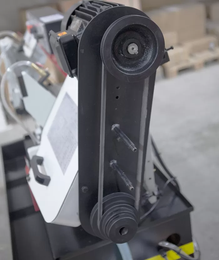 Станок ленточнопильный с гидроразгрузкой Stalex BS-1018R