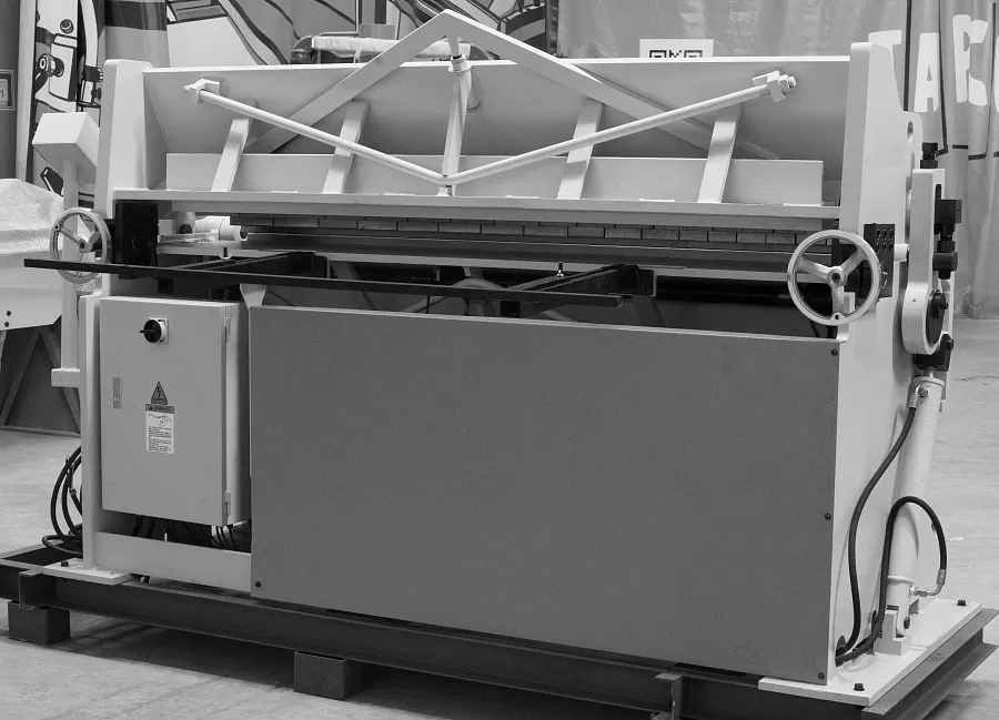 Станок листогибочный гидравлический Stalex HW1830x3.5