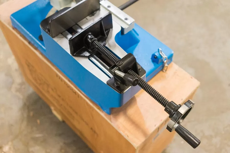 Станок ленточнопильный Stalex BS-100